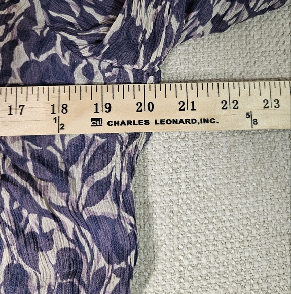 J-Jill Faux Wrap Crinkle Cloth, Crepe, Floral, V-Neck Rayon Blouse, Top Large - Picture 9 of 12